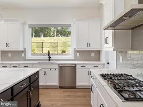 3557 Orchid Pond Way, Oakton VA 22124