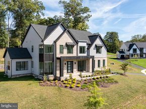 3557 Orchid Pond Way, Oakton VA 22124