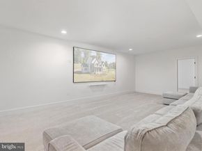 3557 Orchid Pond Way, Oakton VA 22124