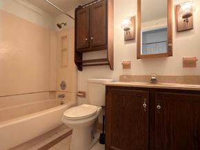 143 Valley Stream Circle, Wayne PA 19087