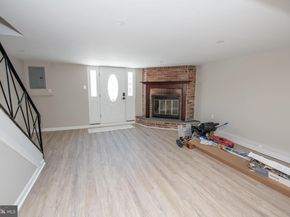 1018 Hoffnagle Place, Philadelphia PA 19111