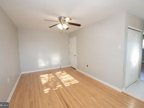 1018 Hoffnagle Place, Philadelphia PA 19111