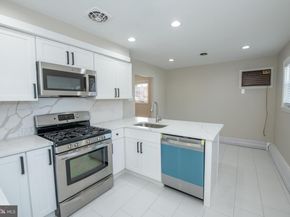 1018 Hoffnagle Place, Philadelphia PA 19111