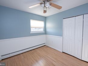 1018 Hoffnagle Place, Philadelphia PA 19111