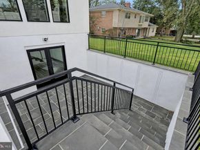 942 Dead Run Drive, Mclean VA 22101