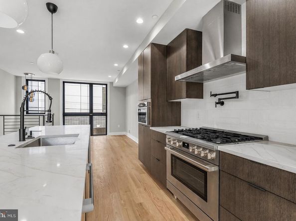 834 Cameron Street, Philadelphia PA 19130