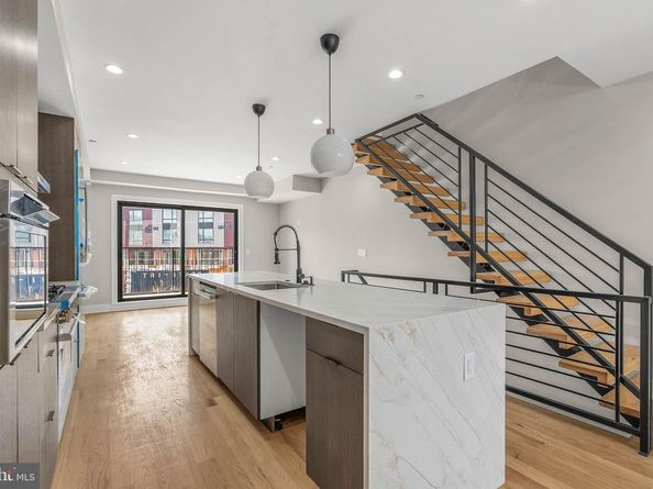 834 Cameron Street, Philadelphia PA 19130