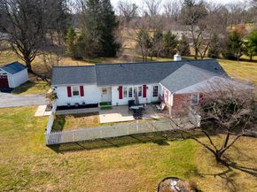2091 Meetinghouse Road, Jamison PA 18929