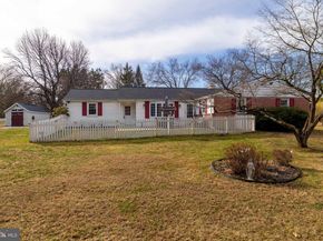 2091 Meetinghouse Road, Jamison PA 18929
