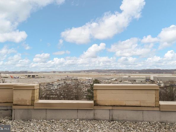 3600 S Glebe Road 414W, Arlington VA 22202