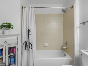 3600 S Glebe Road 414W, Arlington VA 22202