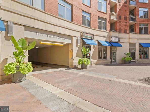3600 S Glebe Road 414W, Arlington VA 22202