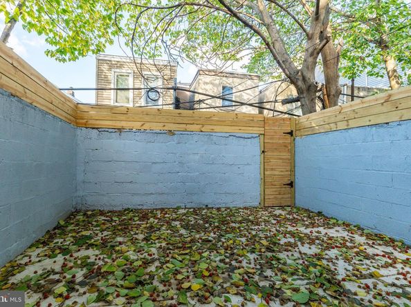 2033 Dickinson Street, Philadelphia PA 19146