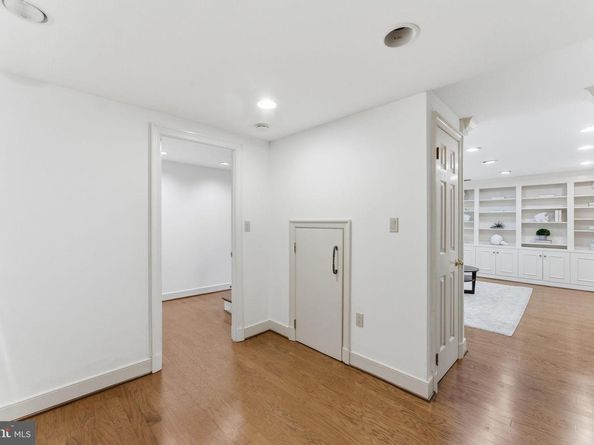 4354 Westover Place NW, Washington DC 20016