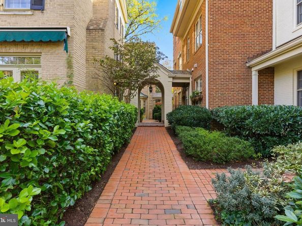 4354 Westover Place NW, Washington DC 20016