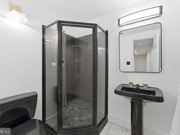 4354 Westover Place NW, Washington DC 20016