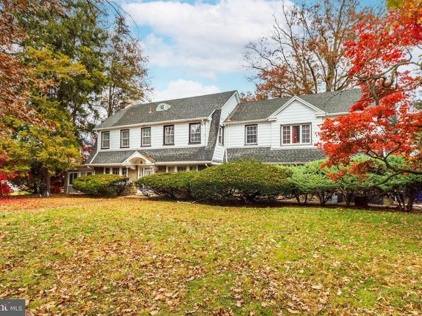 817 Ashbourne Road, Cheltenham PA 19012