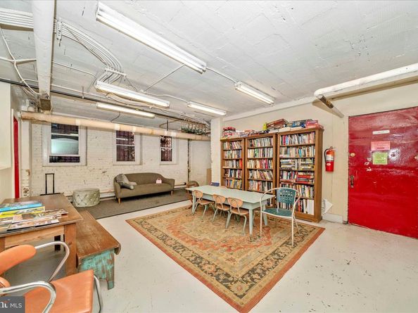 1852 Columbia Road NW 101, Washington DC 20009