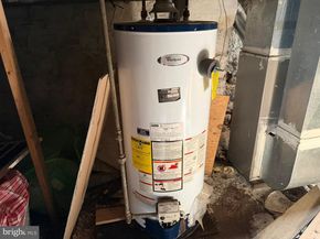 3905 Brandywine Street, Philadelphia PA 19104