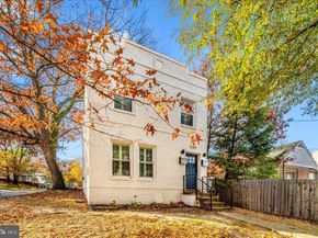 300 49TH Street NE, Washington DC 20019