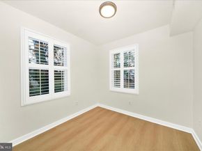 300 49TH Street NE, Washington DC 20019