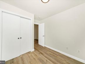 300 49TH Street NE, Washington DC 20019