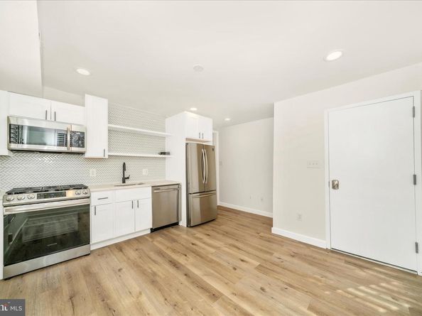 300 49TH Street NE, Washington DC 20019