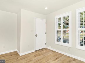 300 49TH Street NE, Washington DC 20019