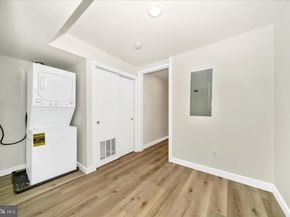 300 49TH Street NE, Washington DC 20019