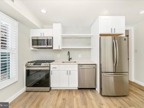 300 49TH Street NE, Washington DC 20019