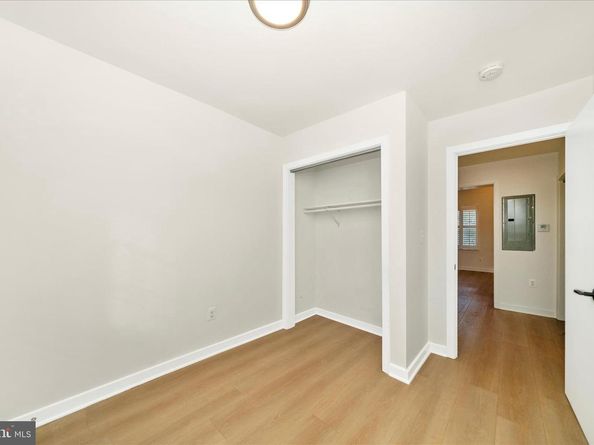 300 49TH Street NE, Washington DC 20019