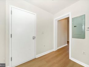 300 49TH Street NE, Washington DC 20019