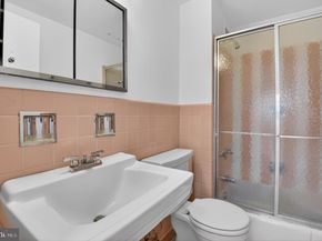 2475 Virginia Avenue NW 429, Washington DC 20037