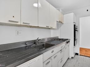 2475 Virginia Avenue NW 429, Washington DC 20037