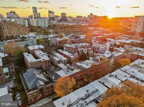 2214 Mount Vernon Street, Philadelphia PA 19130