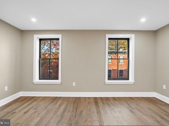 2214 Mount Vernon Street, Philadelphia PA 19130