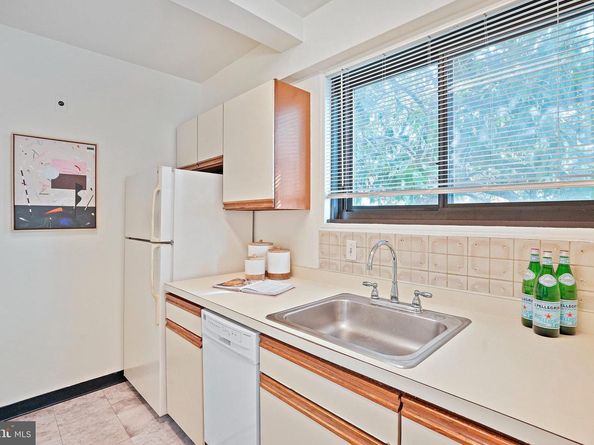 3601 Wisconsin Avenue NW 204, Washington DC 20016