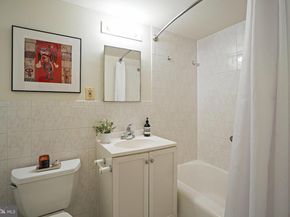 3601 Wisconsin Avenue NW 204, Washington DC 20016