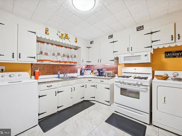 378 E Hector Street, Conshohocken PA 19428