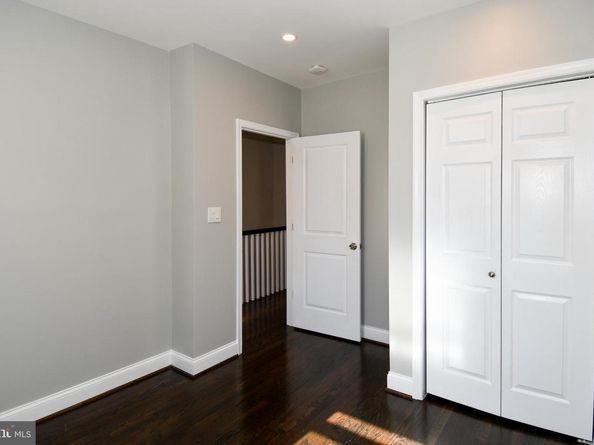 730 Roxboro Place NW, Washington DC 20011