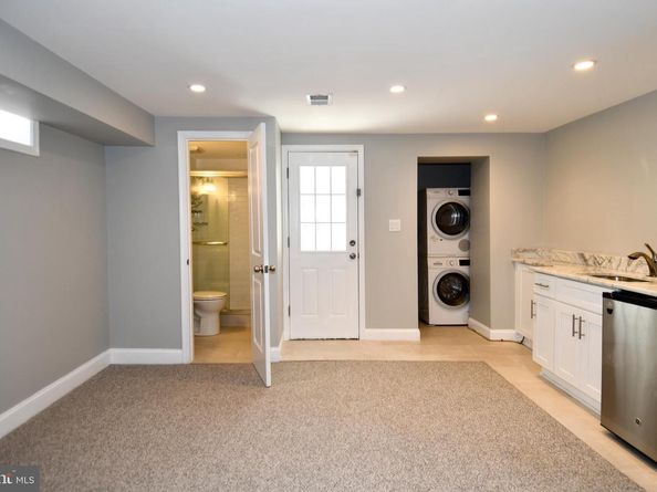 730 Roxboro Place NW, Washington DC 20011