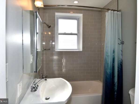 730 Roxboro Place NW, Washington DC 20011