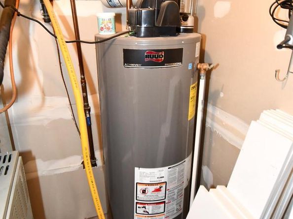 730 Roxboro Place NW, Washington DC 20011