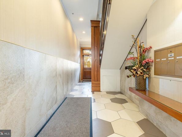 1910 Spring Garden Street 1, Philadelphia PA 19130