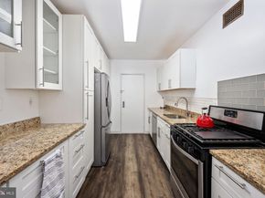 4141 N Henderson Road 702, Arlington VA 22203