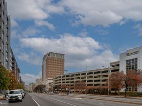 4141 N Henderson Road 702, Arlington VA 22203