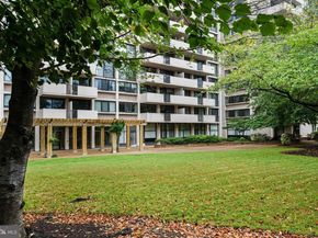 4141 N Henderson Road 702, Arlington VA 22203