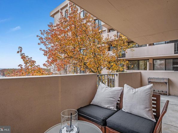 4141 N Henderson Road 702, Arlington VA 22203