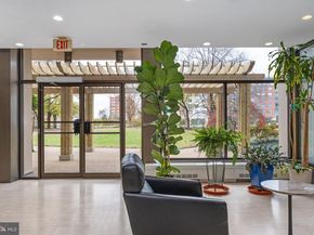 4141 N Henderson Road 702, Arlington VA 22203