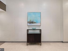 4141 N Henderson Road 702, Arlington VA 22203